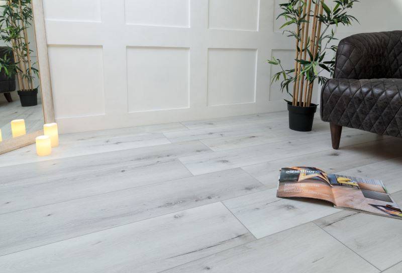 Замковая ПВХ плитка "Aquafloor" AF8006XL (1524*228*8 мм) — купить в Тольятти