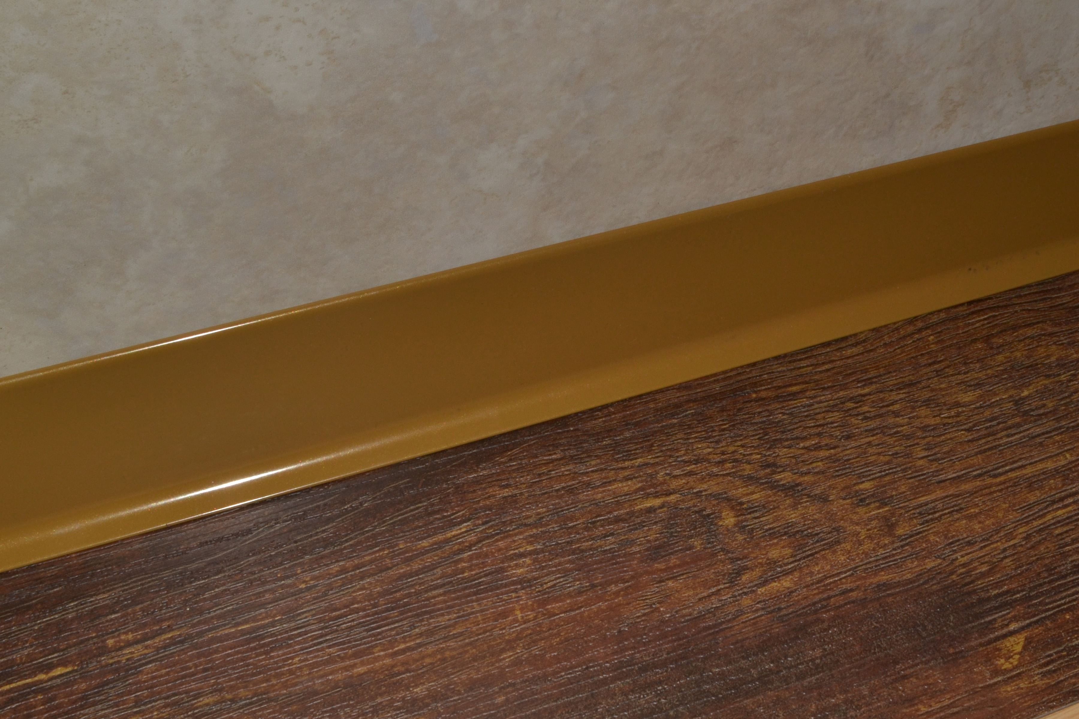 Плинтус алюминиевый L-образный золотой (2500*11*60 мм) — купить в Тольятти